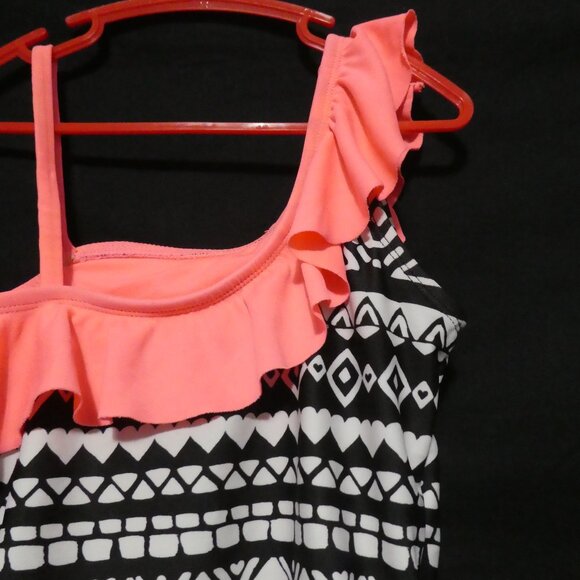One-Shoulder Black, White, and Pink One Piece Swimsuit With Ruffles | 7-8 years - Picture 10 of 13